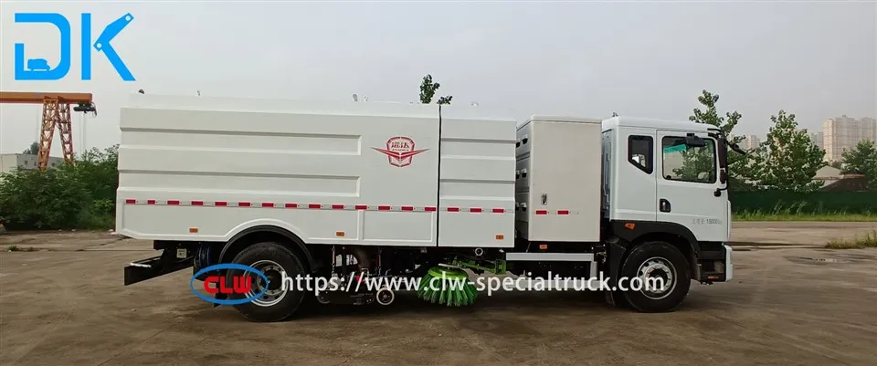 18t Sweeper Right Side